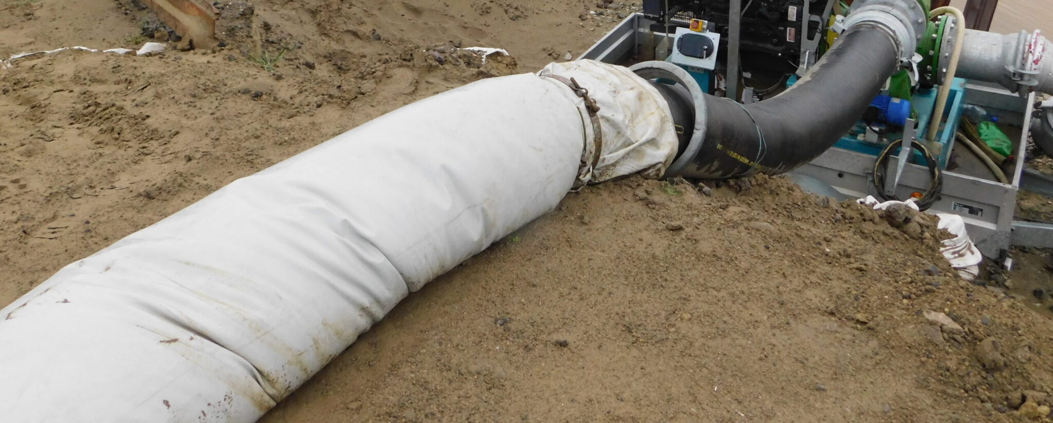 garatkiömlő ponyvacső építkezésre